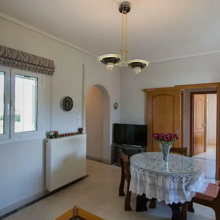 Holiday home Emerald House